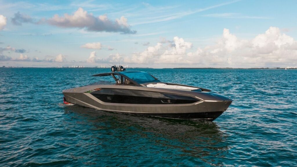 Sınırsız Lüks Lamborghini Yat Modeli: Tecnomar For Lamborghini 63